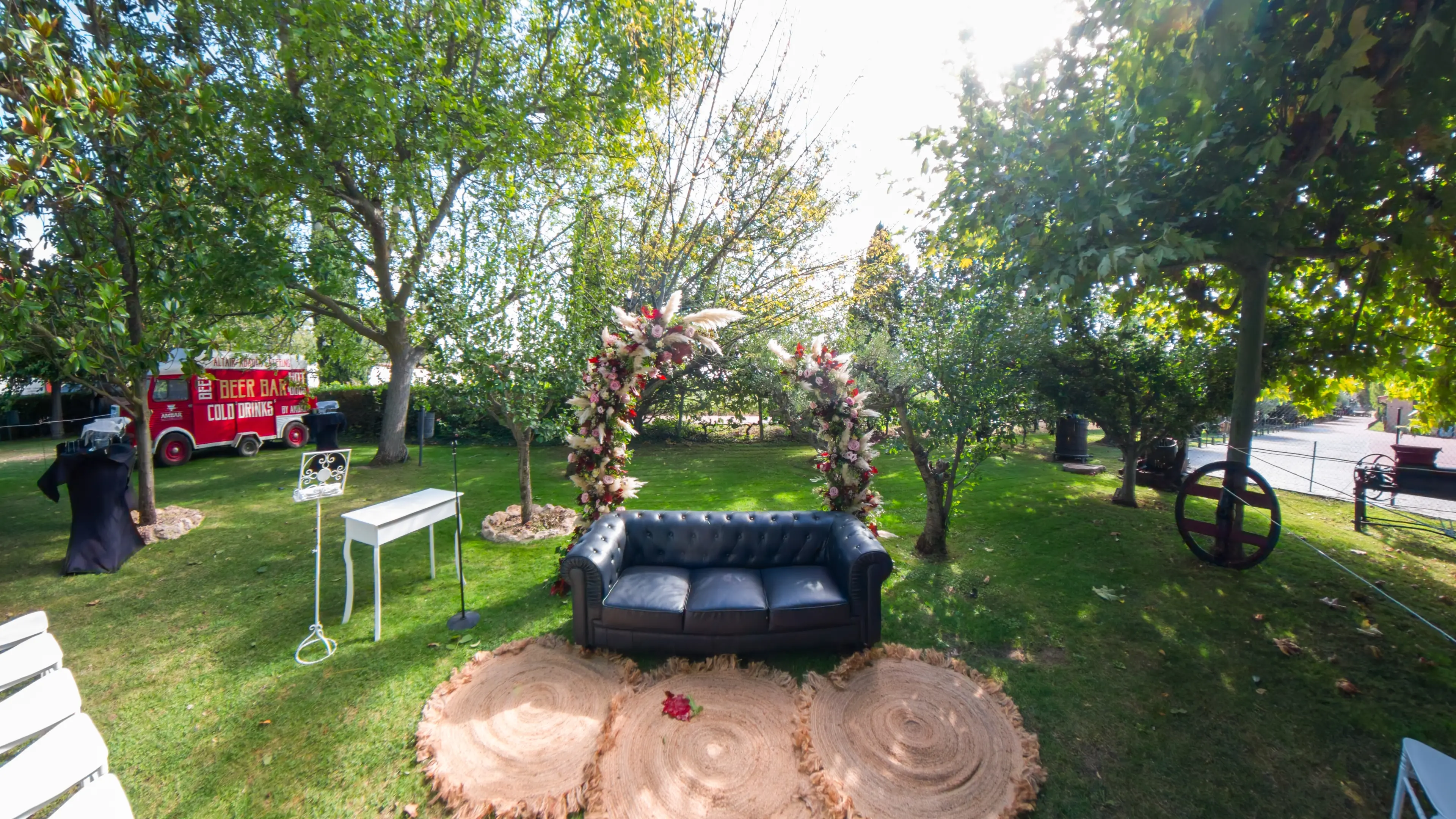 bodas en laguardia,jardines para bodas rioja alavesa,carpa para bodas villa lucía,espacio gastronómico villa lucía,tours 360 villa lucía,vídeo de boda 360º en laguardia,cobertura audiovisual 360º villa lucía,vídeo inmersivo de ceremonia al aire libre rioja,vídeo de boda 360º en españa,ideógrafos 360º,bodas en villa lucía,laguardia,villa lucía escenario único,videomatón 360º para bodas en villa lucía,Villa Lucía con Vídeo 360º