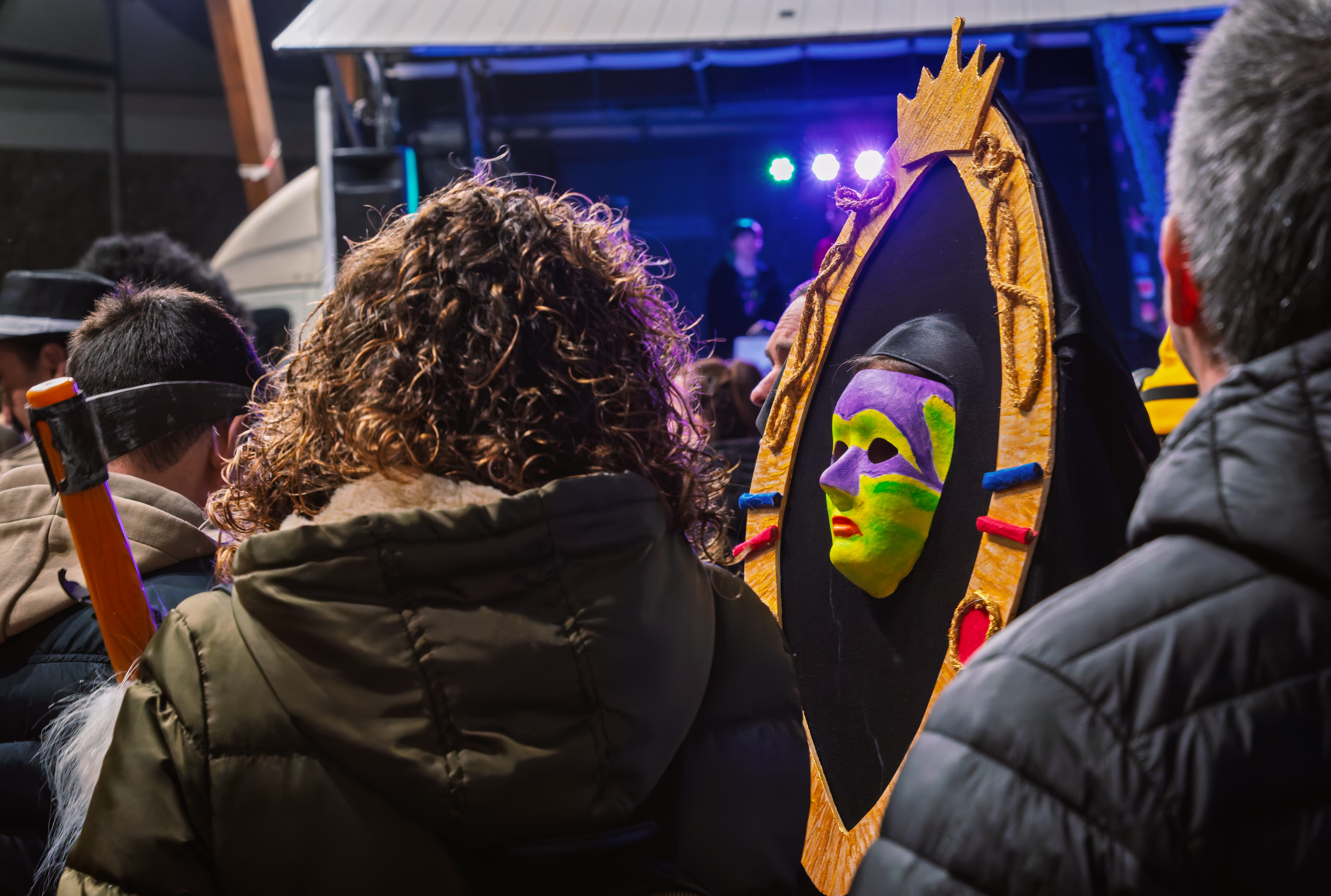 Carnavales Sanfuentes 2026 Abanto-Zierbena ambiente disfraces